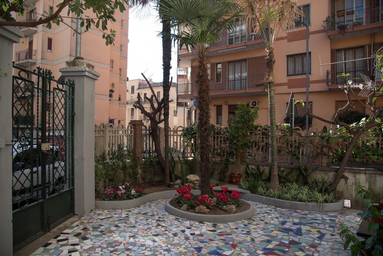 Villino Teresa Bed & Breakfast Salerno Ngoại thất bức ảnh